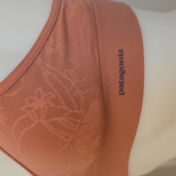 2 Patagonia Sports Bras - Picture 4 of 16
